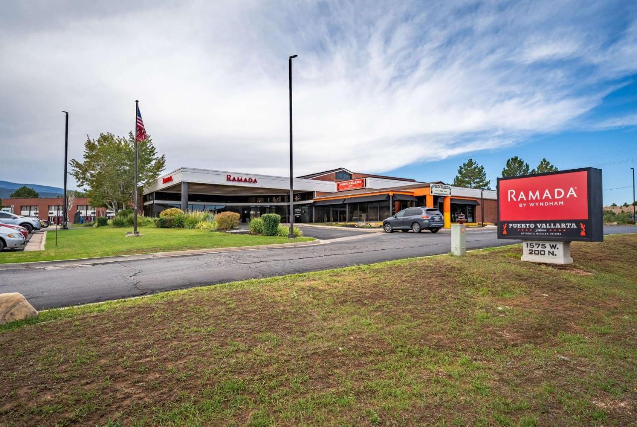 Ramada By Wyndham Cedar City Exterior photo