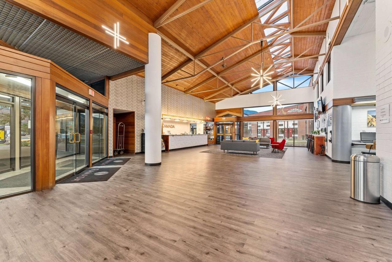 Ramada By Wyndham Cedar City Exterior photo